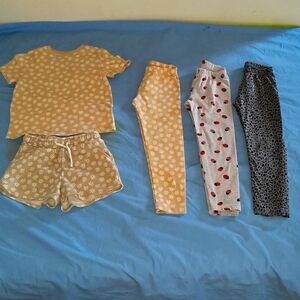 Girls Play Set 4T in Tan and White Plus Gray Leggings